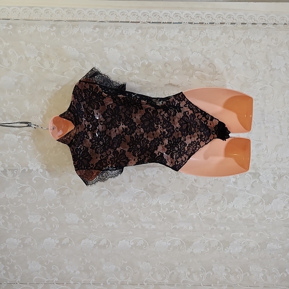 Teddy 🧸 - Picture 3 of 3